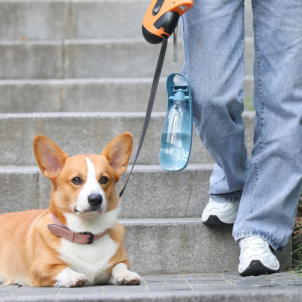 Gourde Portable avec Distributeur d'Eau pour Animaux Domestiques, Idéale pour les Promenades, Convient pour Chien et Chat-4-Petmonde